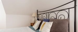 How to Paint a Metal Bed Frame Black.